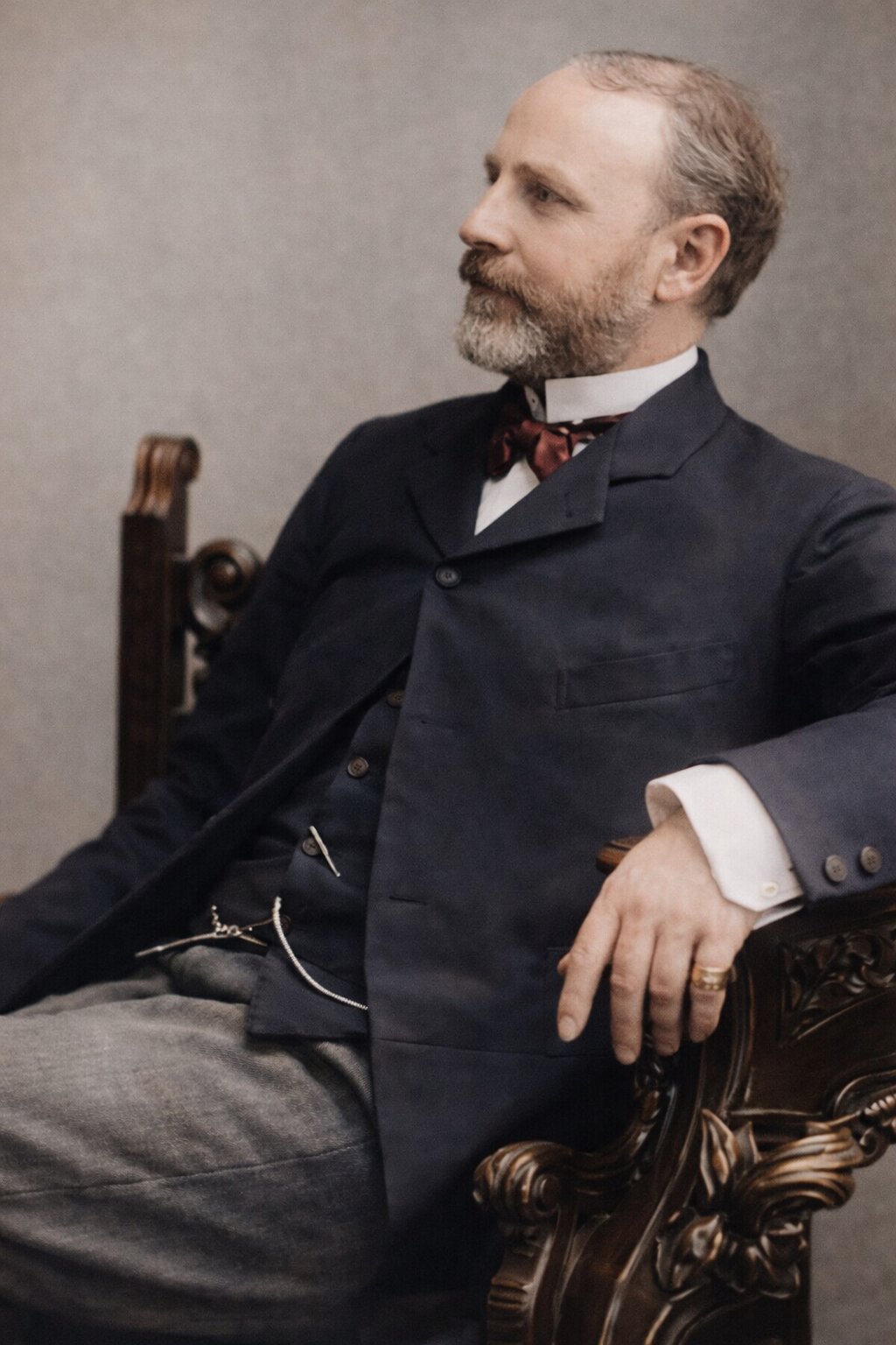 AI上色：库恩·海德瓦里